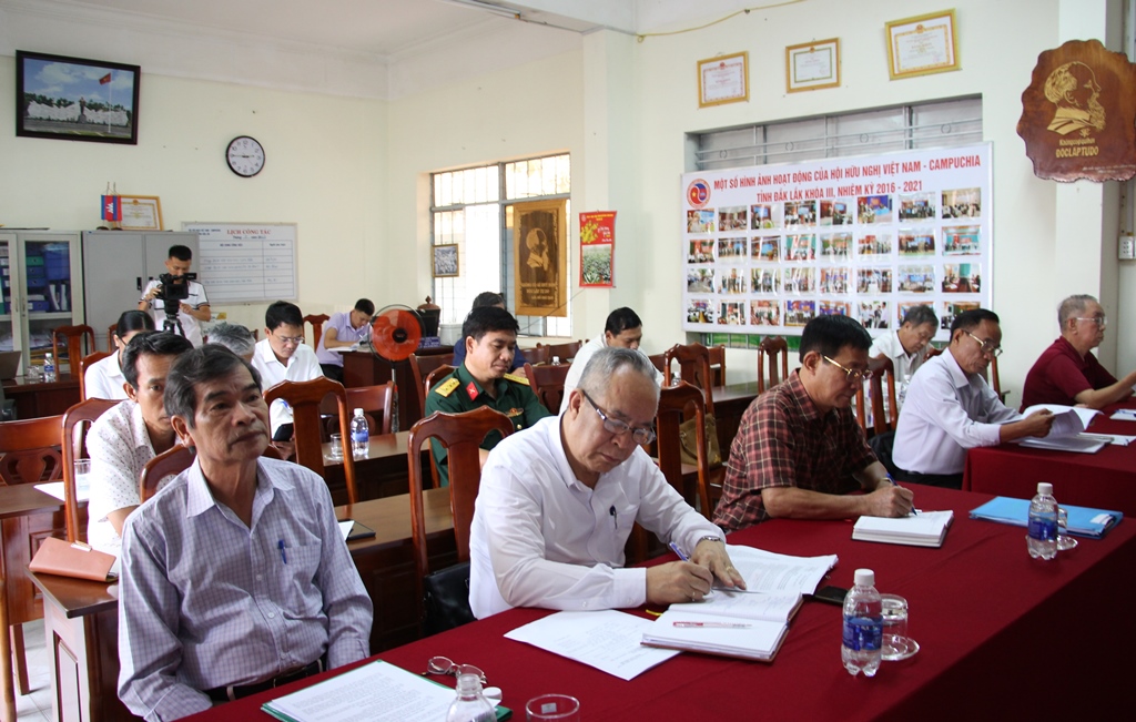Tiếp tục vun đắp quan hệ hữu nghị Việt Nam - Campuchia