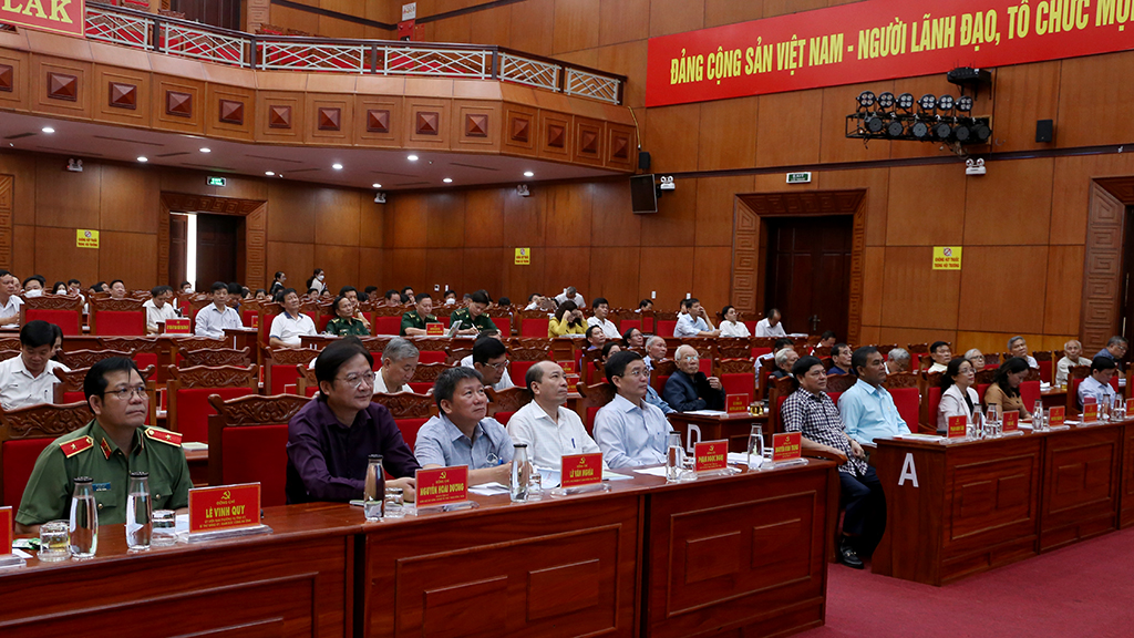 Khai mạc Hội nghị toàn quốc nghiên cứu, học tập, quán triệt Nghị quyết Hội nghị Trung ương 5, khóa XIII
