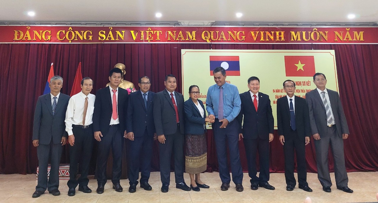 Sơ kết 4 năm thực hiện thoả thuận phối hợp công tác của Hội Hữu nghị Việt Nam - Lào tỉnh Đắk Lắk và Hội Hữu nghị Lào - Việt Nam tỉnh Sê Kông