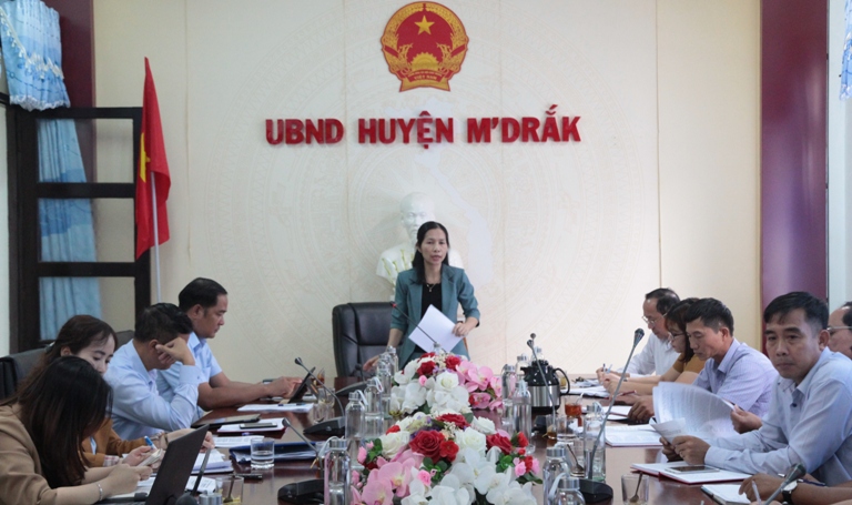 Giám sát công tác cải cách thủ tục hành chính tại huyện M’Drắk