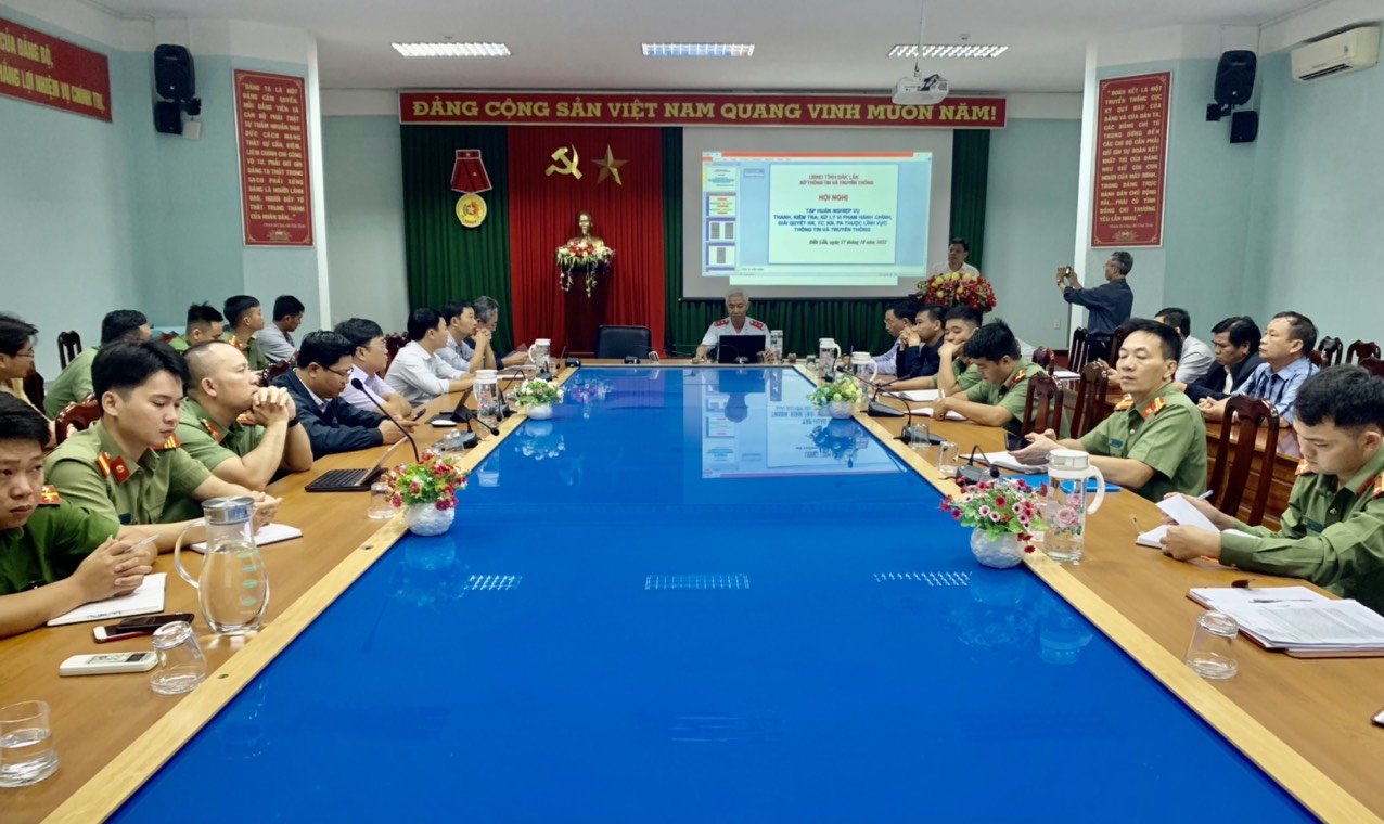 Tập huấn nghiệp vụ thanh, kiểm tra xử lý vi phạm hành chính