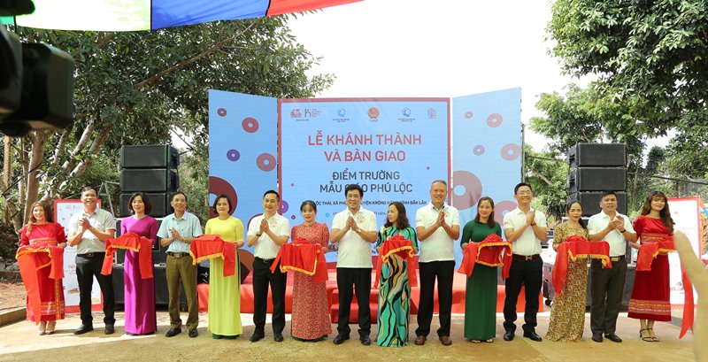 Khánh thành và bàn giao điểm Trường mẫu giáo Phú Lộc, huyện Krông Năng