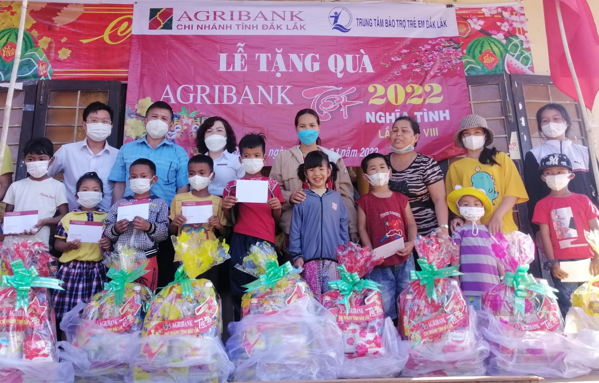 Khởi động chương trình “Agribank Đắk Lắk - Tết nghĩa tình" lần thứ 9, năm 2023
