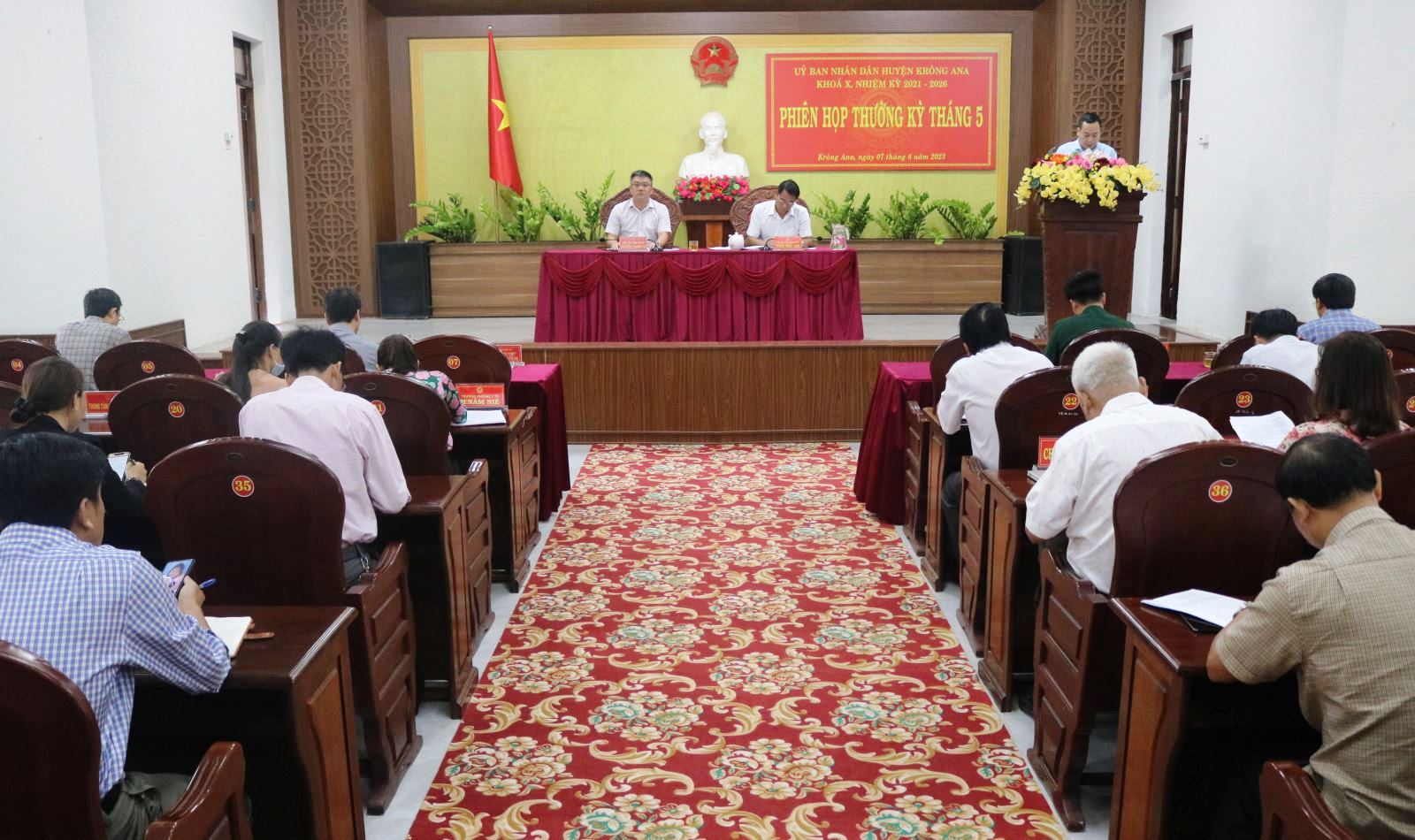 UBND huyện Krông Ana họp thường kỳ tháng 05/2023