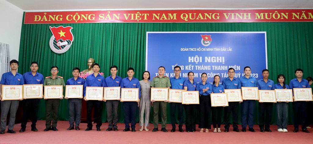 Ban Thường vụ Tỉnh đoàn tổng kết Tháng Thanh niên 2023