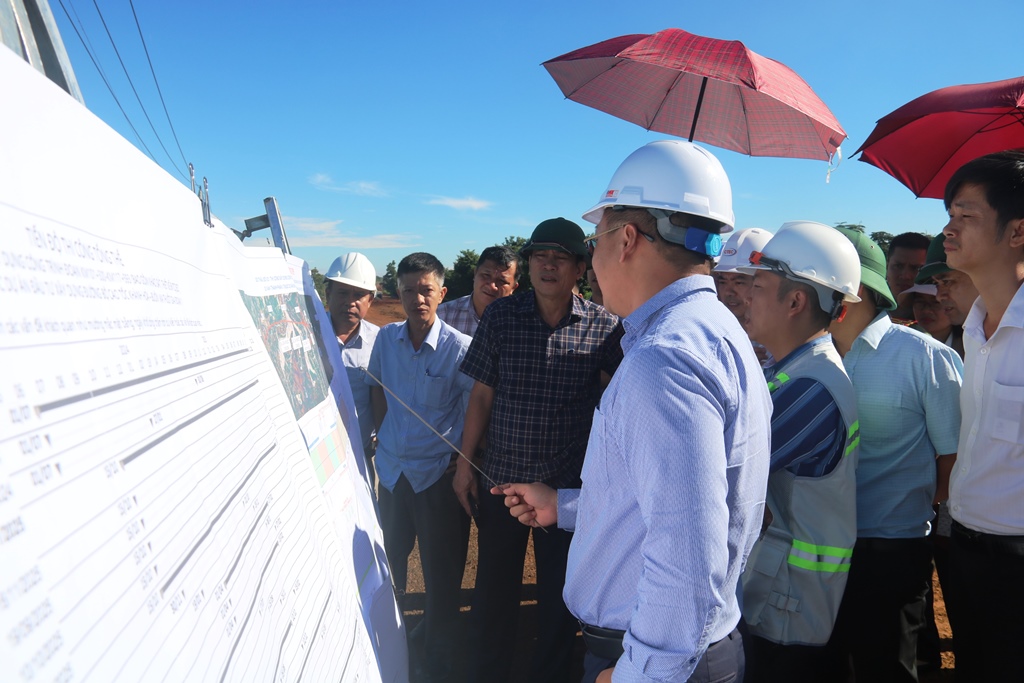 Kiểm tra tiến độ triển khai thực hiện Dự án cao tốc Khánh Hòa - Buôn Ma Thuột