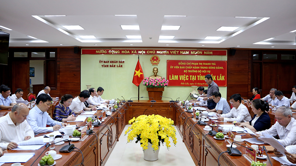 Đoàn Công tác của Bộ Nội vụ làm việc tại tỉnh Đắk Lắk