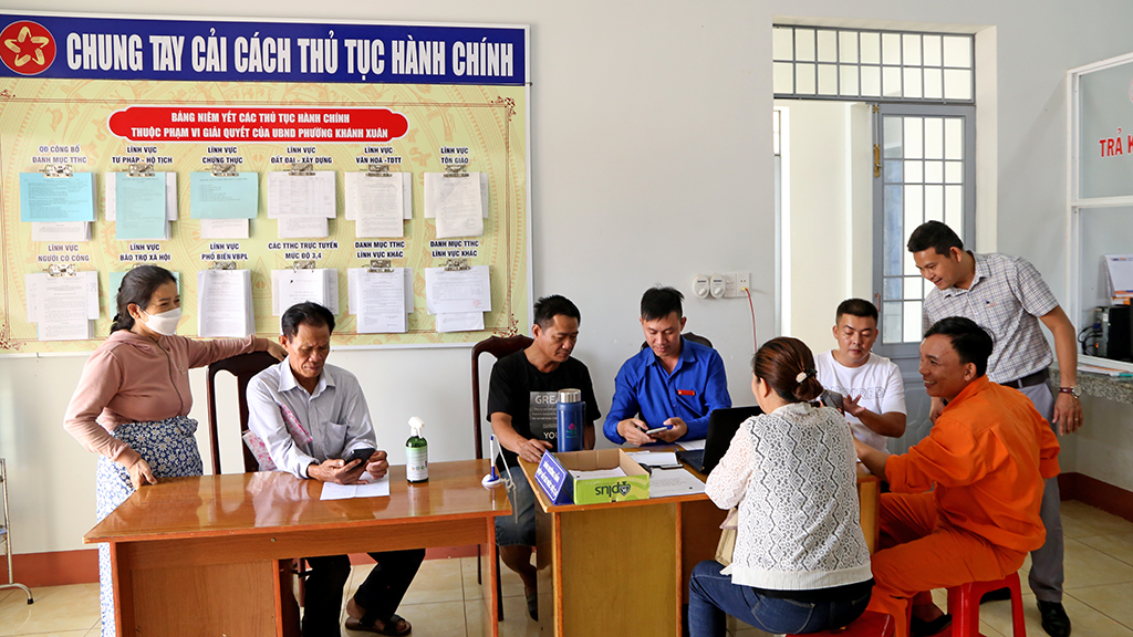 Kiểm tra công tác CCHC tại thành phố Buôn Ma Thuột