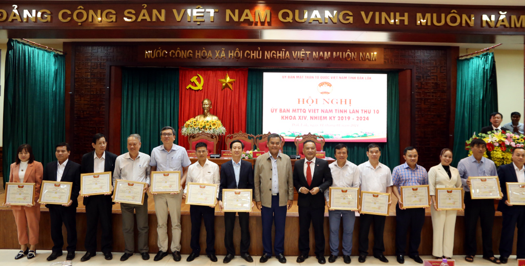 Hội nghị Ủy ban MTTQ Việt Nam tỉnh lần thứ 10, khóa XIV, nhiệm kỳ 2019 - 2024