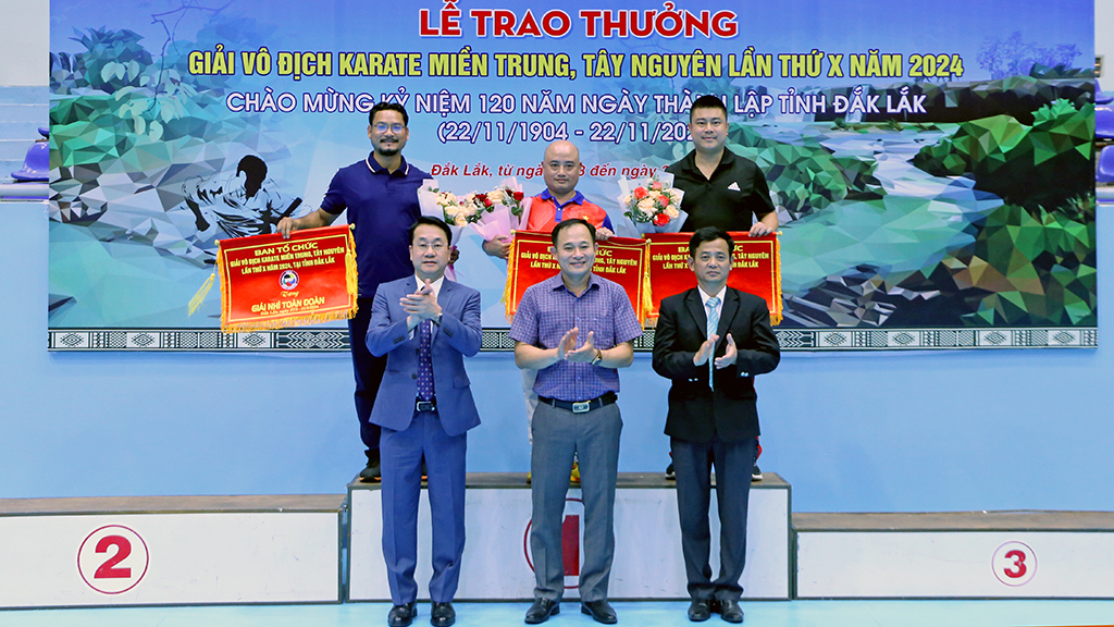 Giải vô địch Karate miền Trung - Tây Nguyên: Đắk Lắk giành 14 huy chương