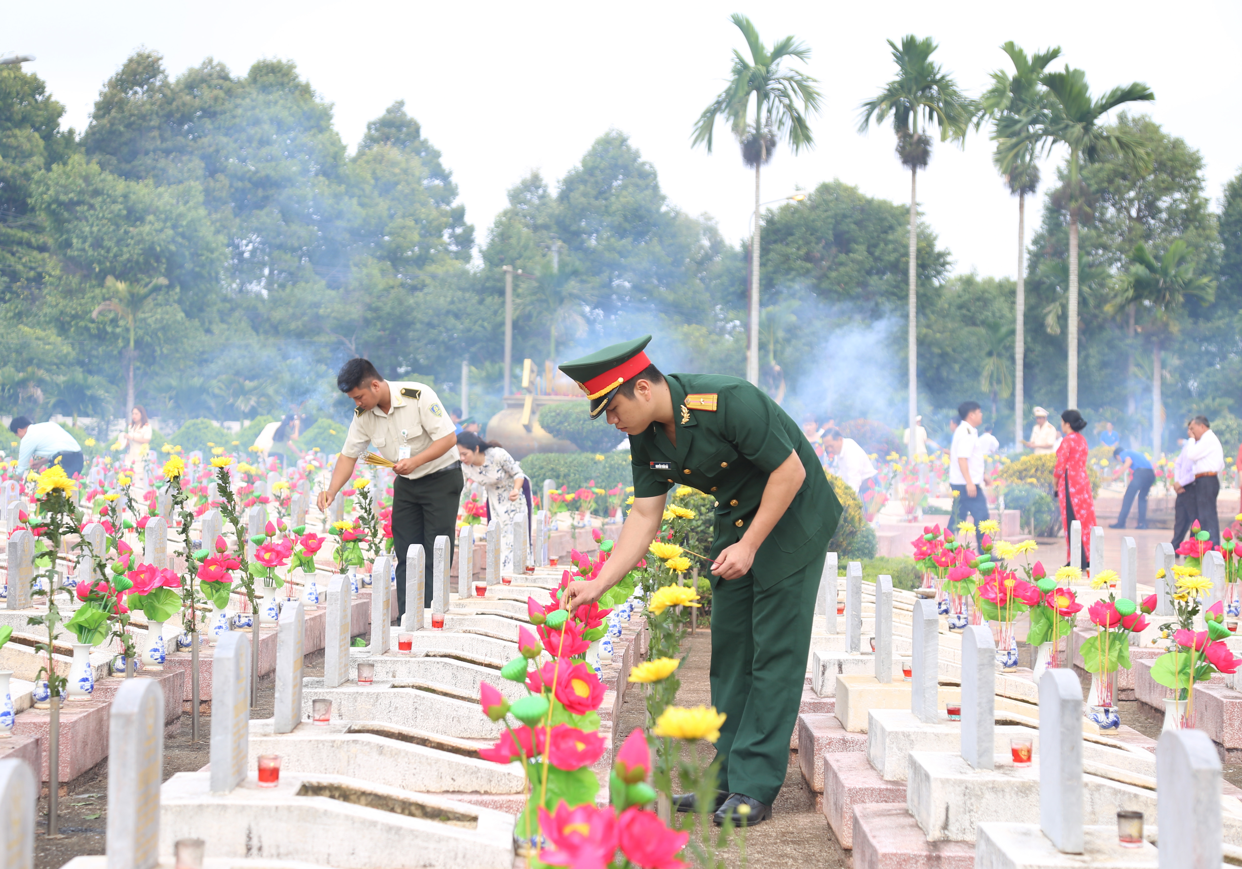 Tổ chức các hoạt động kỷ niệm 77 năm ngày Thương binh - Liệt sĩ (27/7/1947 - 27/7/2024)