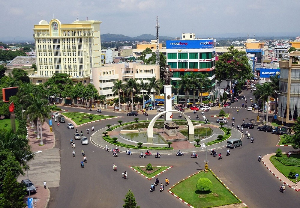 Tổ chức Lễ phát động thi đua đặc biệt chào mừng kỷ niệm 120 năm Ngày thành lập tỉnh Đắk Lắk