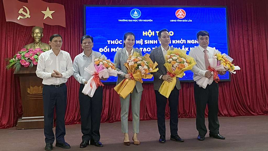 Hội thảo “Thúc đẩy hệ sinh thái khởi nghiệp đổi mới sáng tạo tỉnh Đắk Lắk năm 2024”