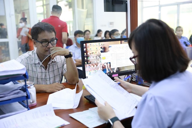 Thành lập các cơ quan chuyên môn thuộc UBND cấp xã