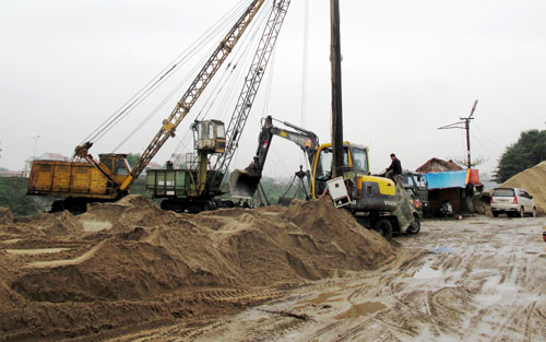 Tham mưu UBND tỉnh giải quyết việc thuê đất của Công ty Cổ phần Quản lý và Xây dựng đường bộ 26