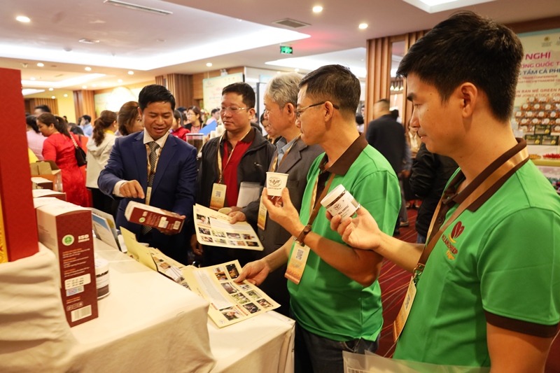 Hội thảo khoa học diễn đàn quốc tế  “Chuỗi giá trị ngành công nghiệp cà phê toàn cầu - Phát triển toàn cầu, địa phương và bền vững” nhằm nhận diện, bảo tồn và phát huy di sản “Tri thức trồng và chế biến cà phê Đắk Lắk”