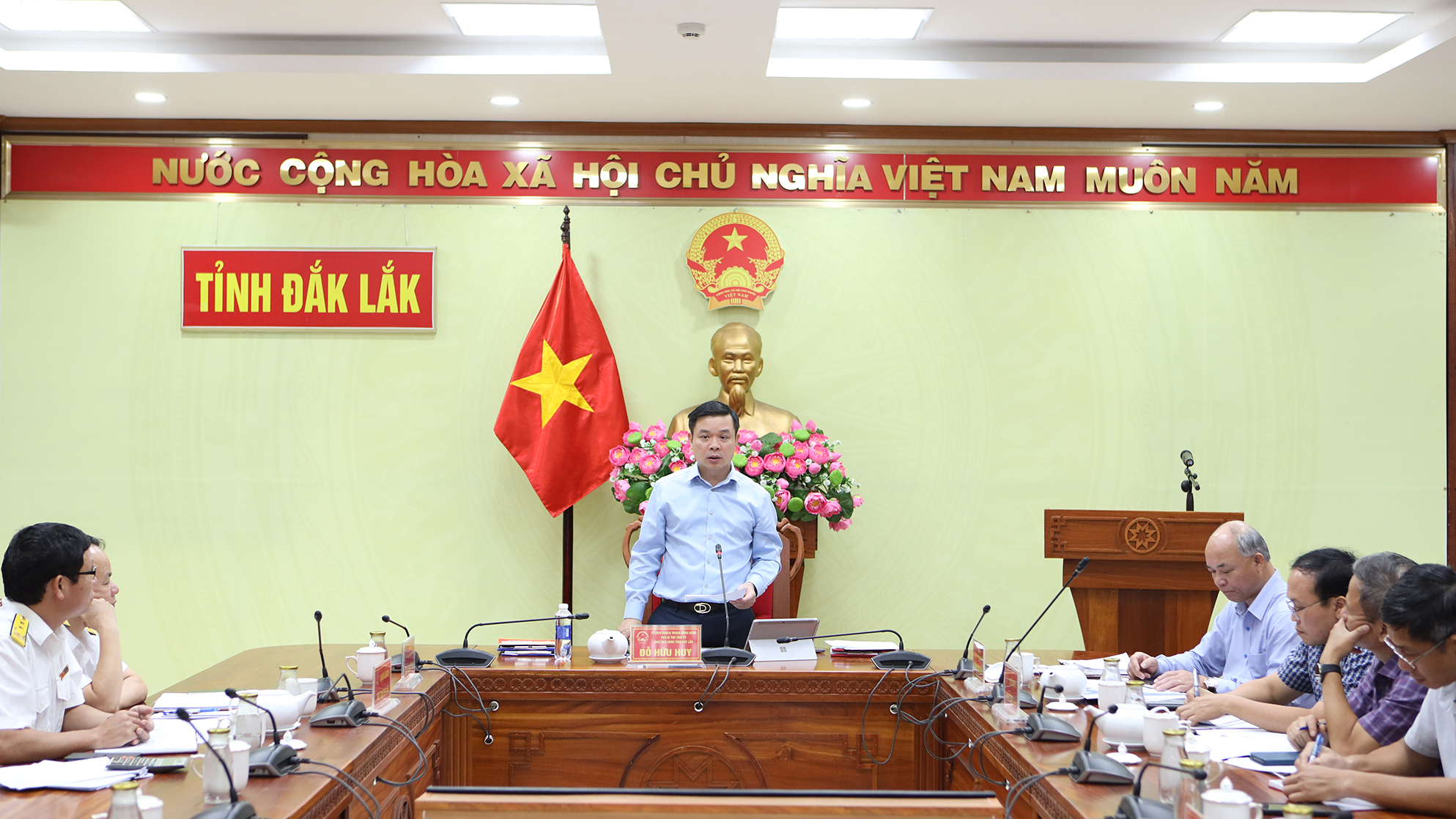 Tập trung khơi thông nguồn lực, quyết tâm đạt mục tiêu tăng trưởng hai con số