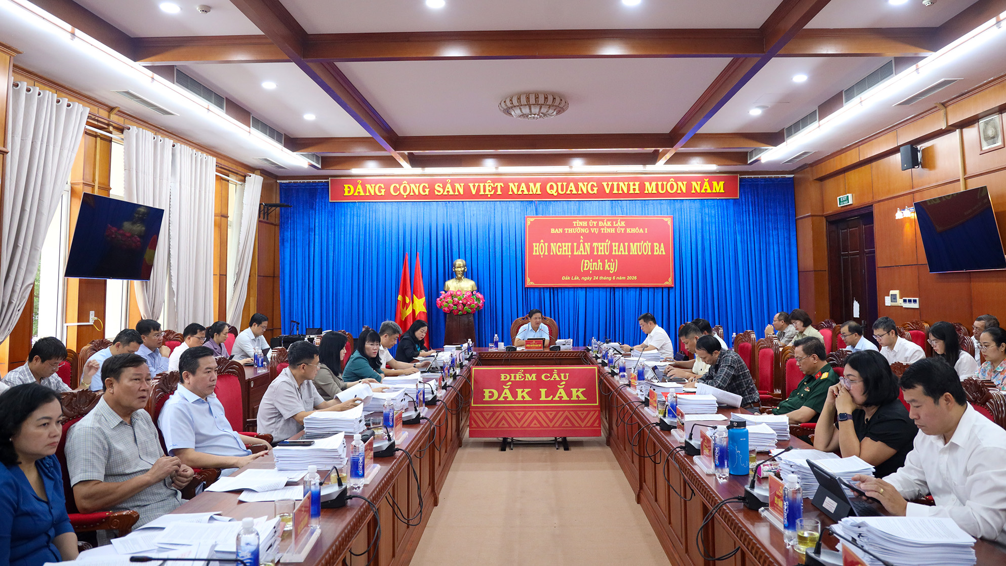 Hội nghị Ban Thường vụ Tỉnh ủy lần thứ Hai mươi ba (định kỳ)