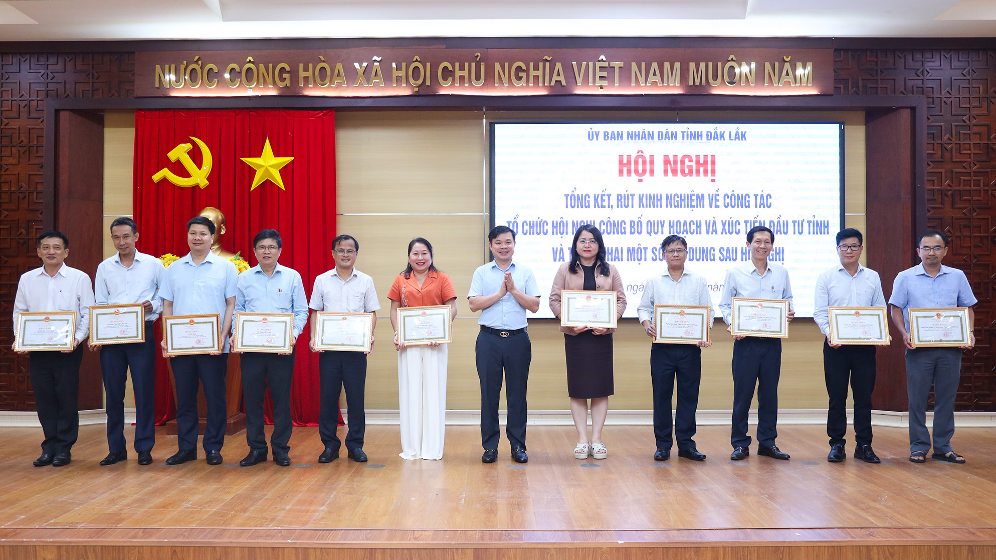 Tổng kết, rút kinh nghiệm công tác tổ chức Hội nghị Công bố Quy hoạch và Xúc tiến đầu tư tỉnh