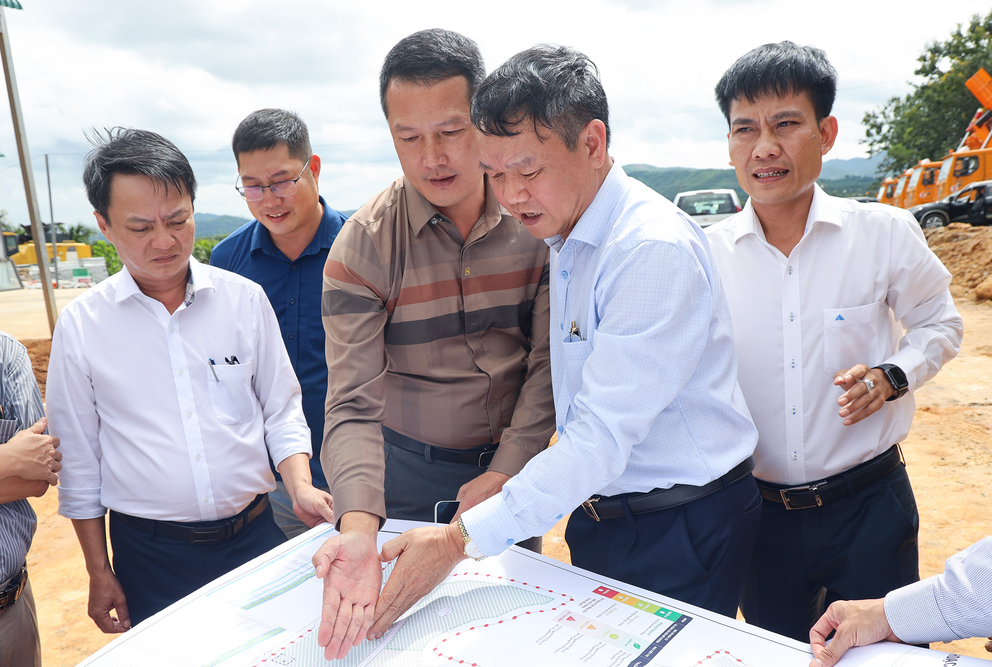 UBND tỉnh kiểm tra tiến độ Dự án đầu tư xây dựng hạ tầng kỹ thuật Cụm công nghiệp Tân Tiến