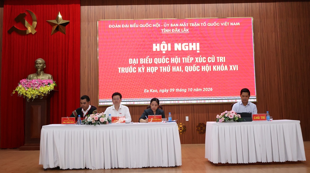 Đoàn đại biểu Quốc hội tỉnh tiếp xúc cử tri các phường Thành Nhất, Ea Kao và xã Hòa Phú