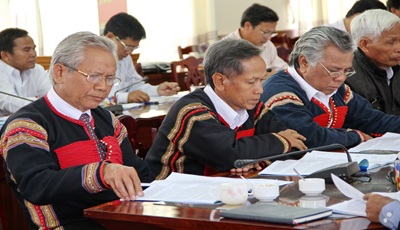 Phê duyệt Danh sách người có uy tín trong Đồng bào dân tộc thiểu số trên địa bàn tỉnh năm 2017
