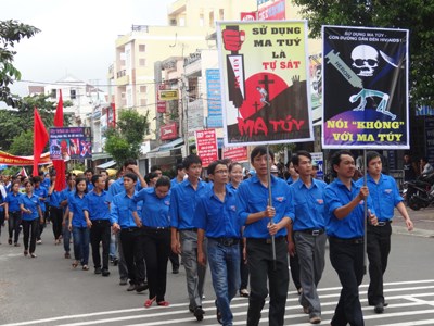 Ban hành Kế hoạch thực hiện Chương trình phòng, chống ma túy đến năm 2020.