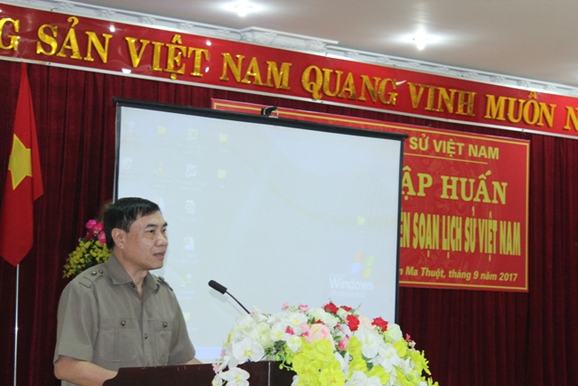 Hội nghị tập huấn Phương pháp nghiên cứu và Biên soạn lịch sử Việt Nam.