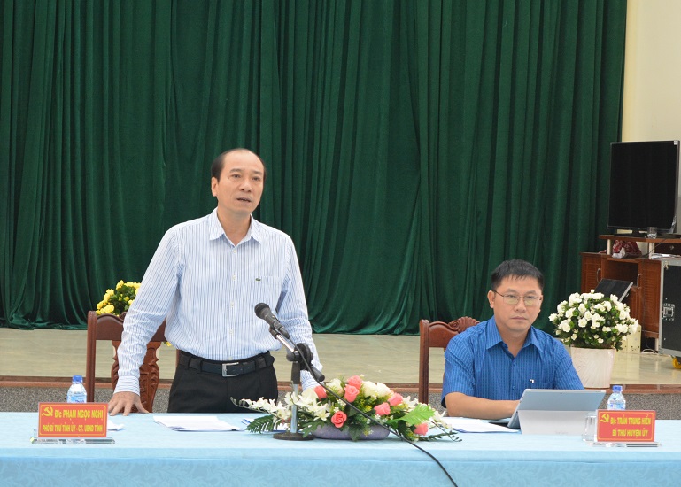 Provincial Standing Committee of the Party worked with Krong Nang district