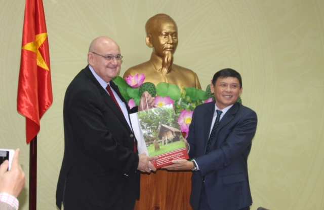 Dak Lak PPC receives the delegation of the Brazilian Embassy in Vietnam
