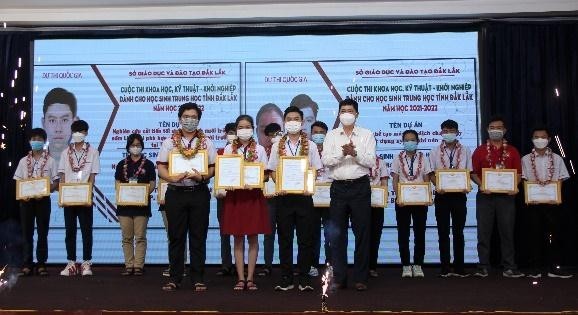 A project of Dak Lak Province wins the first prize of the National Science and Technology Contest in the 2021-2022 school year
