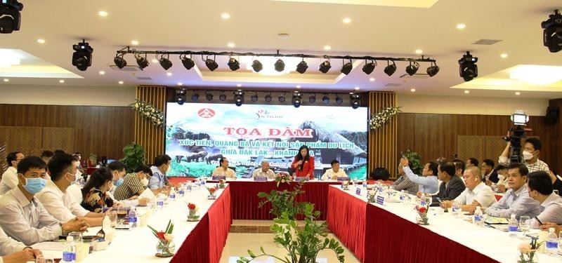 Workshop on promotion, advertisement and connection of tourism products of Dak Lak Province and Khanh Hoa Province
