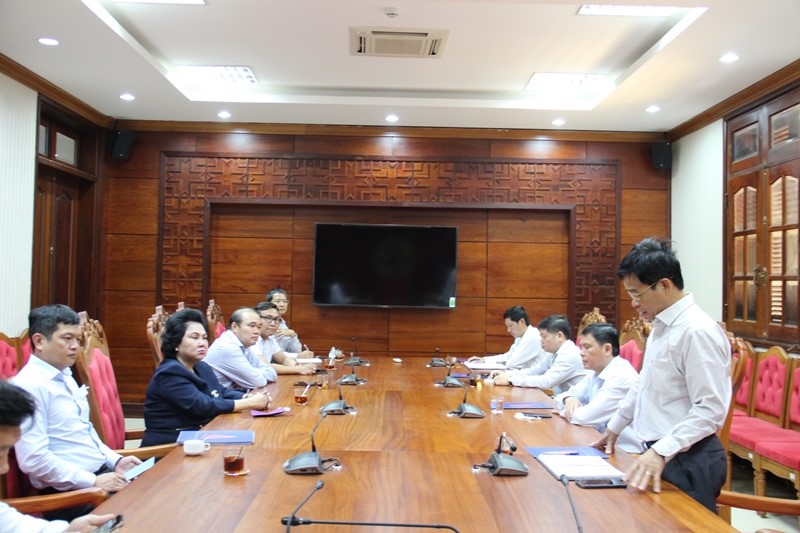 The People's Committee of Dak Lak Province meets with the Food and Foodstuff Association Ho Chi Minh City
