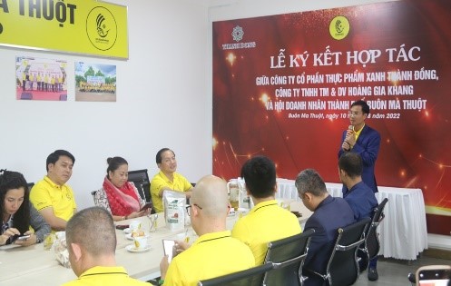 The Businessmen Association of Buon Ma Thuot City signs a cooperation agreement to support enterprises