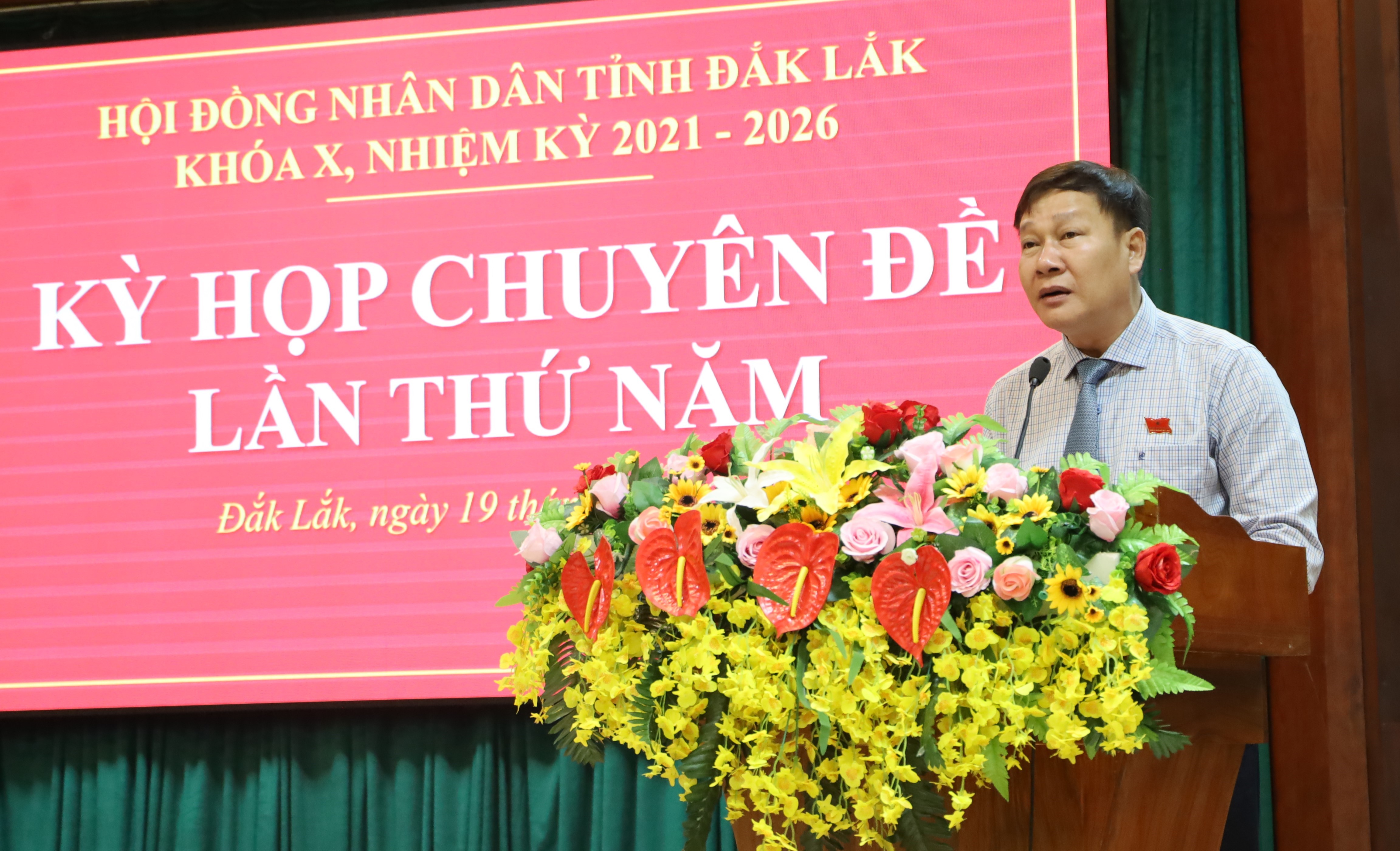 Opening the 5th thematic Session of the People's Council of Dak Lak Province, Course X, tenure 2021-2026