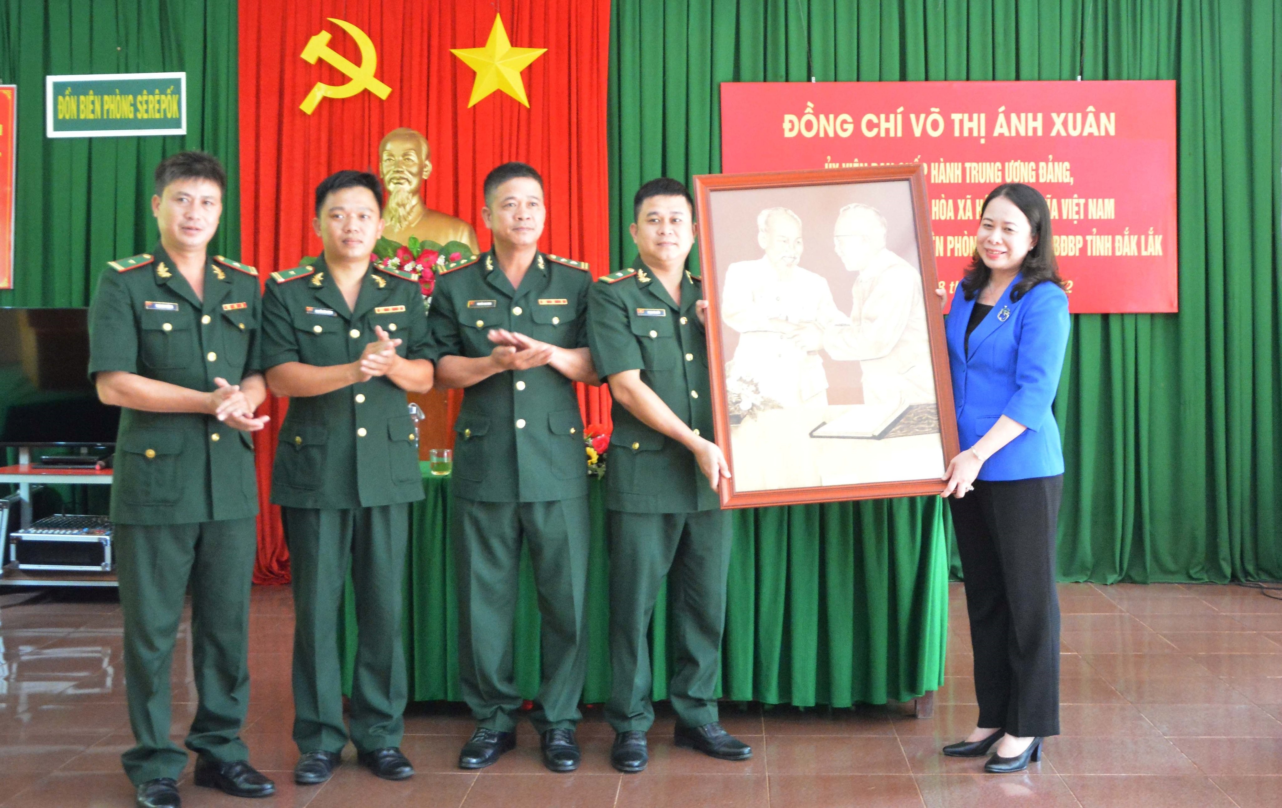 Vice President Vo Thi Anh Xuan works in Dak Lak Province