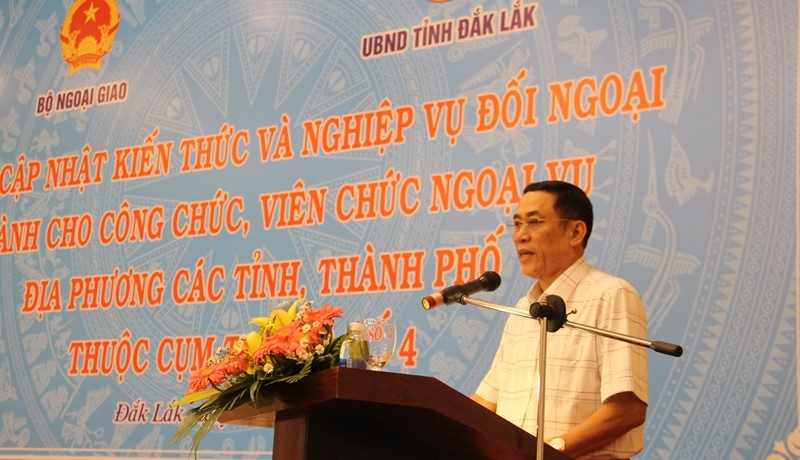 Training course on updating knowledge and skills in foreign affairs for provinces and cities in the Emulation Cluster No.4