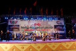 Finale of the festival of Gong culture, folk singing and folk dance
