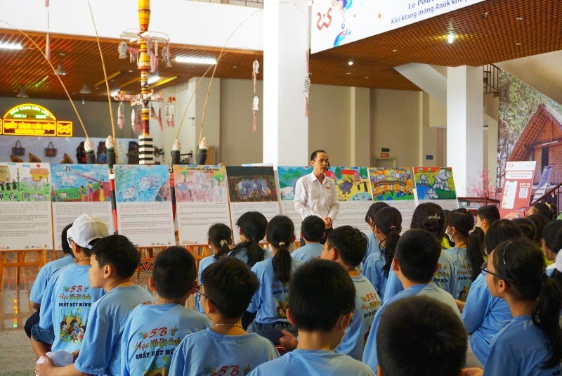 "Our happy elephants" Exhibition at Dak Lak Museum