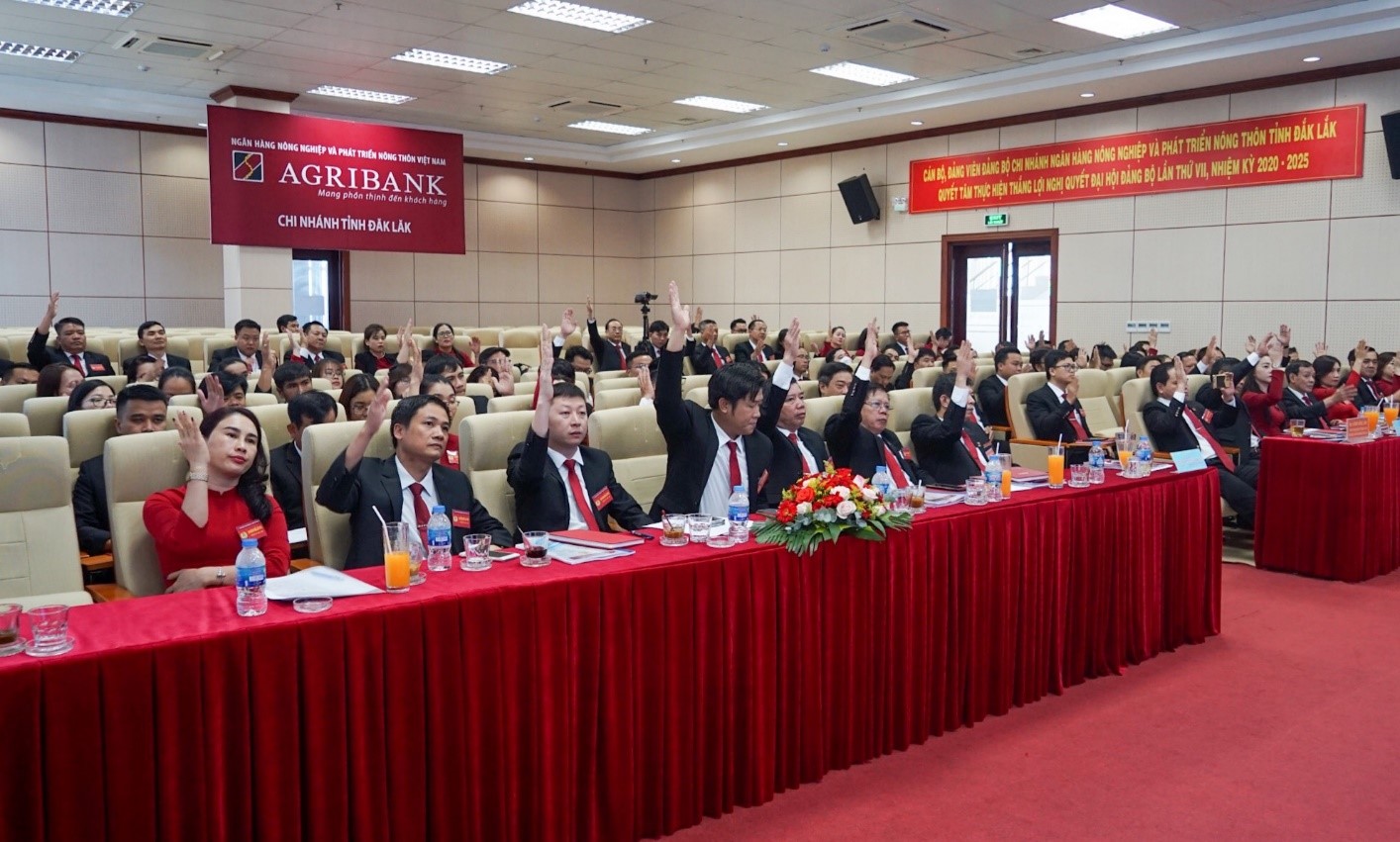 Agribank Dak Lak’s 10th provincial Trade Union Congress for the term of 2023-2028
