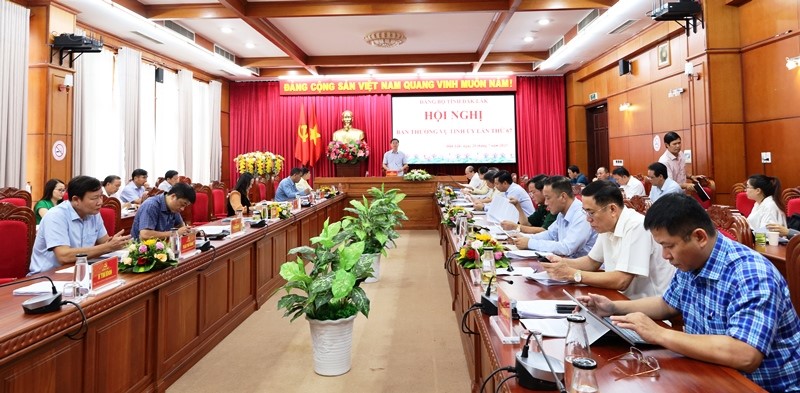 The 67th Standing Committee Meeting of the Provincial Party Committee