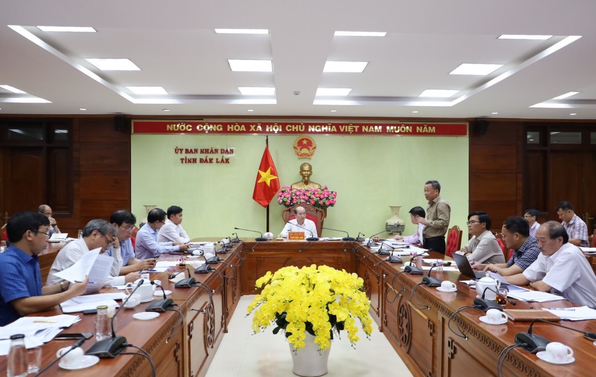 Accelerating the land clearance work for the Khanh Hoa - Buon Ma Thuot Expressway Project