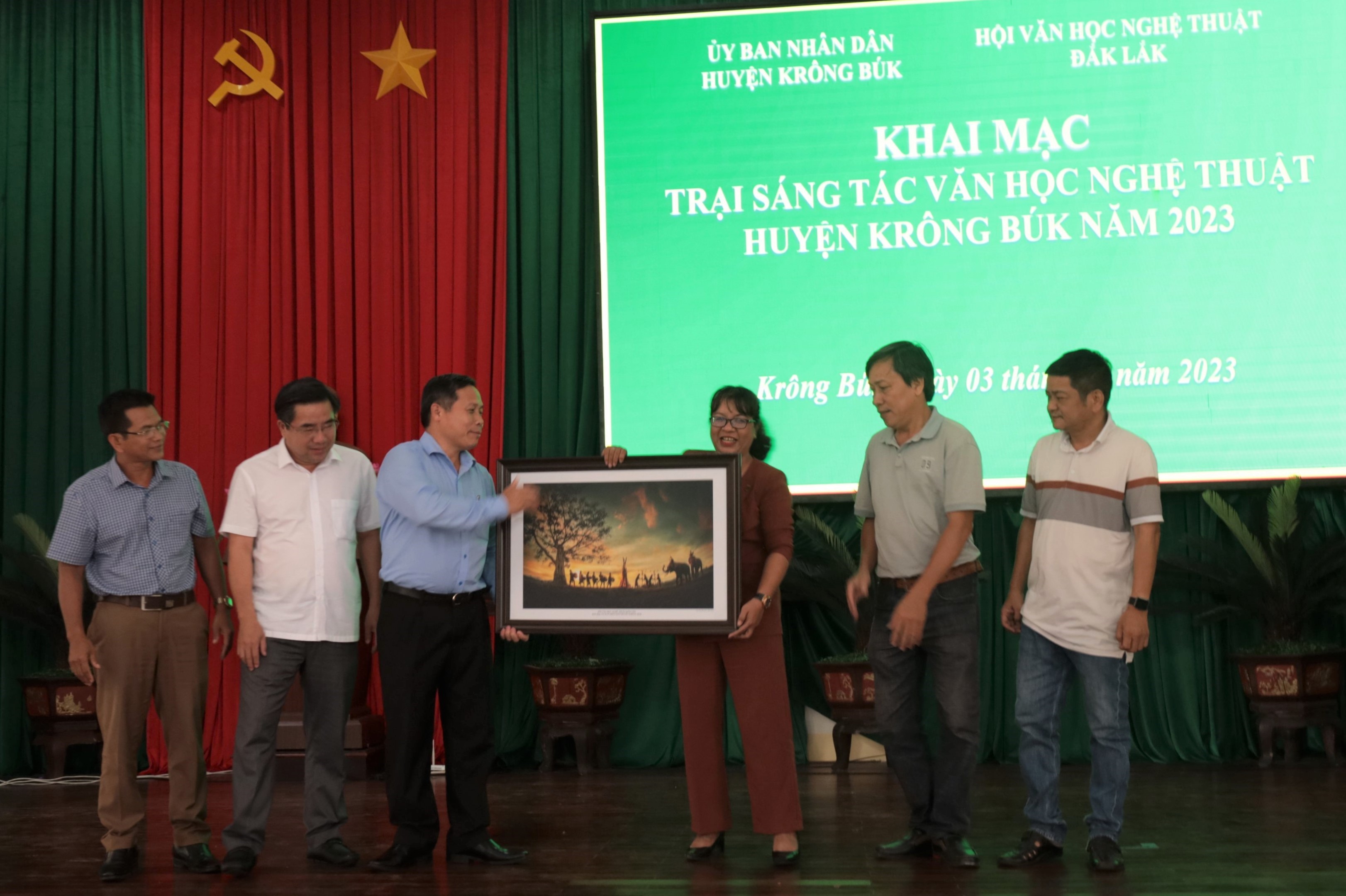Opening of the 2023 Literature and Arts Creative Camp in Krong Buk District