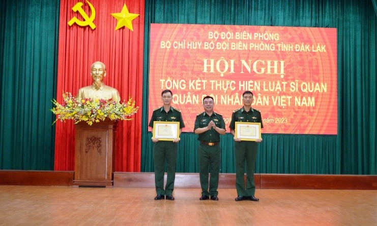 Border Guard Force of Dak Lak Province Concludes Implementation of the Law on Officers of the Vietnam People's Army