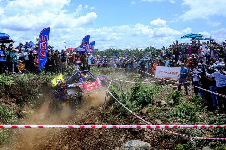 Opening of the First Off-Road Racing Championship in Buon Don District, Dak Lak Province