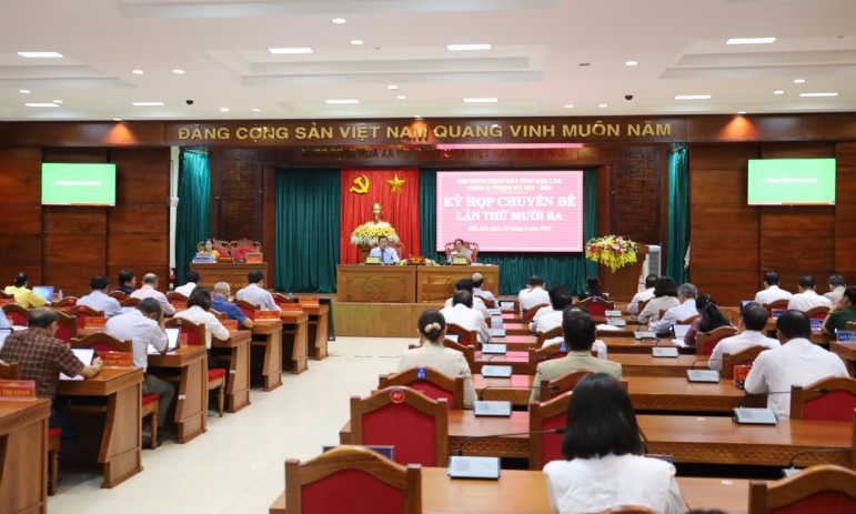 The 13th Special Session of the 10th Provincial People's Council, 10th Tenure, Dak Lak Province, Passed Many Important Contents