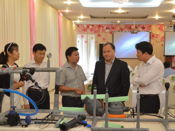 Tăng cường áp dụng công nghệ tưới tiên tiến, tiết kiệm nước cho cây trồng cạn ứng phó với hạn hán