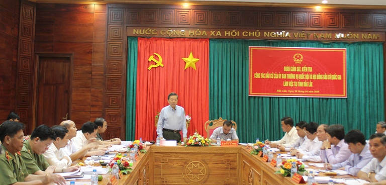 Đoàn giám sát của Ủy ban Thường vụ Quốc hội và Hội đồng Bầu cử Quốc gia làm việc tại Đắk Lắk