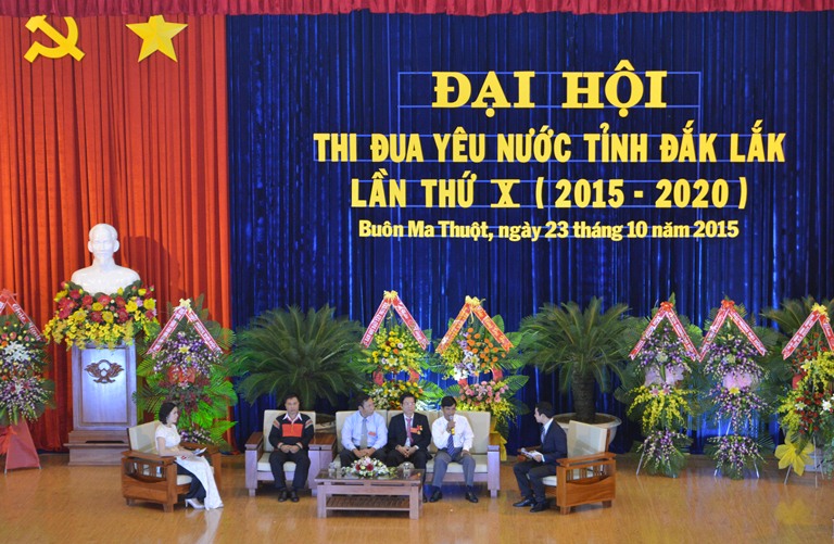 Đoàn kết, sáng tạo, thi đua xây dựng Đắk Lắk vững mạnh toàn diện.