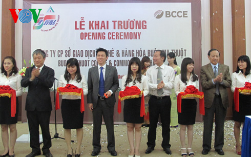 Báo cáo tình hình tái cơ cấu doanh nghiệp nhà nước thuộc tỉnh Đắk Lắk quản lý 8 tháng đầu năm 2015
